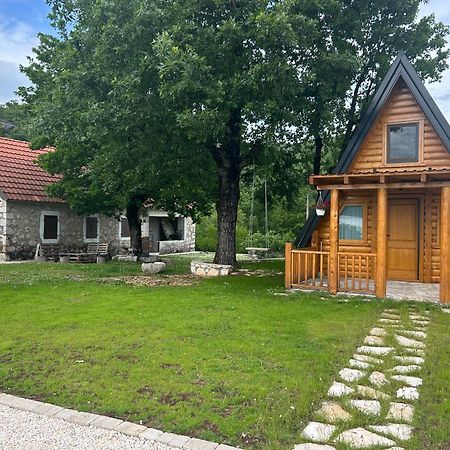Lake House 'Vilin Konak' Nikšić Bagian luar foto