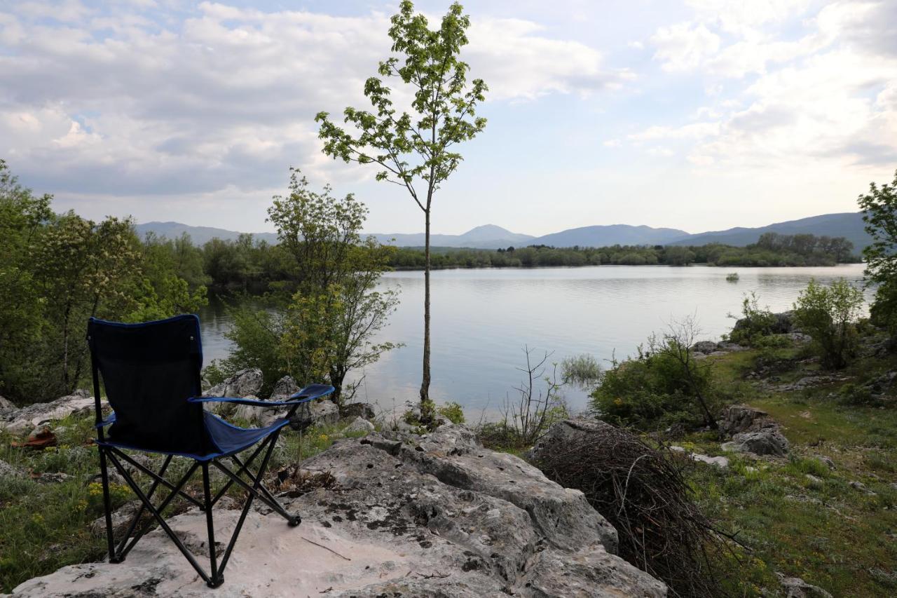 Lake House 'Vilin Konak' Nikšić Bagian luar foto