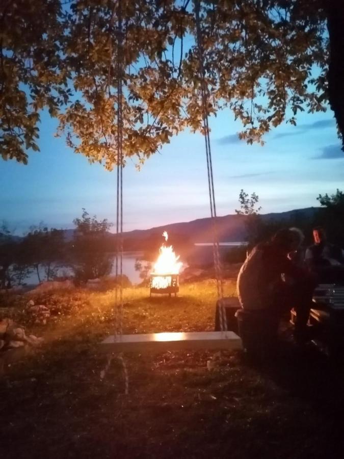 Lake House 'Vilin Konak' Nikšić Bagian luar foto